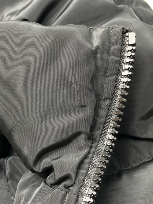 DIESEL（ディーゼル）DIESEL (ディーゼル) ダウンジャケット ブラック×カーキ サイズ:Ｍの古着・服飾アイテム