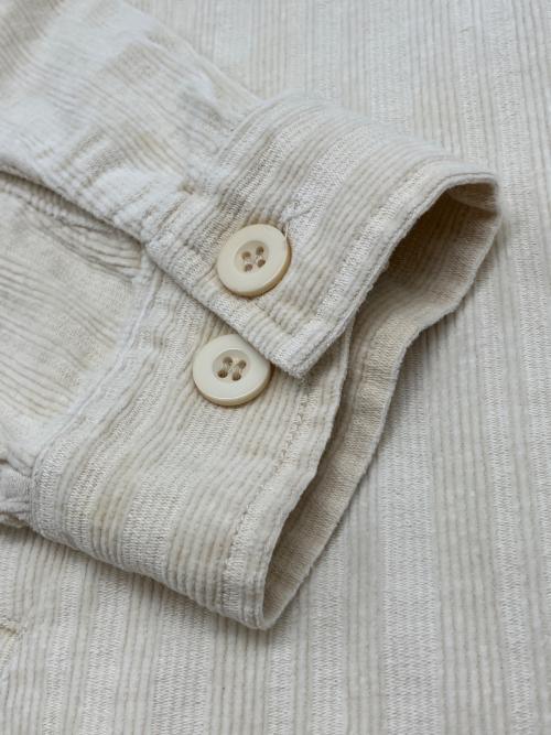 cheers（チアーズ）cheers (チアーズ) ジップジャケット アイボリー サイズ:Ｍの古着・服飾アイテム