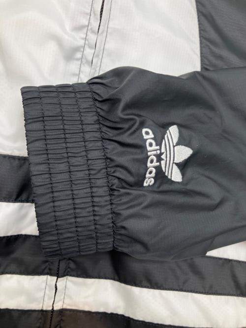 adidas（アディダス）adidas (アディダス) フーデッドジャケット ブラック×ホワイト サイズ:Ｍの古着・服飾アイテム