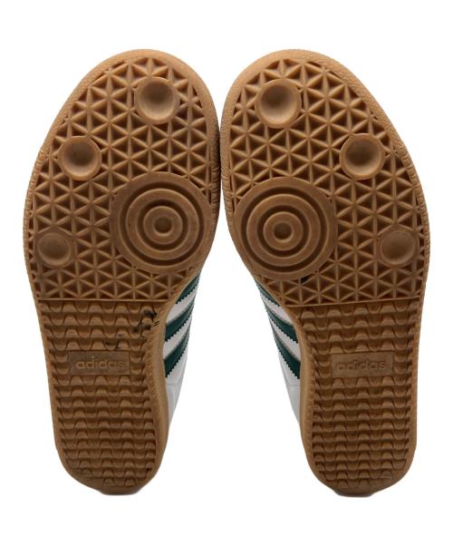 adidas（アディダス）adidas (アディダス) スニーカー ホワイト×グリーン サイズ:26の古着・服飾アイテム