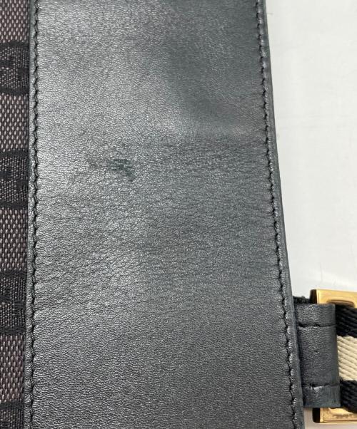 GUCCI（グッチ）GUCCI (グッチ) GG　ショルダーバッグ ブラックの古着・服飾アイテム