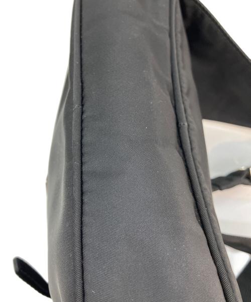 PRADA（プラダ）PRADA (プラダ) ウエストバッグ ブラックの古着・服飾アイテム