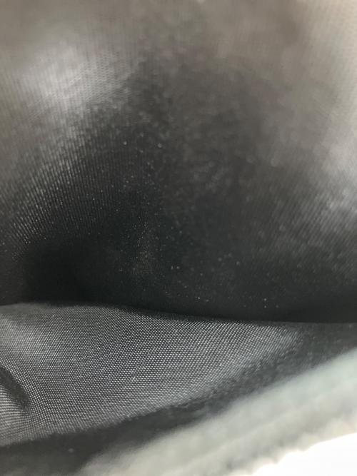 PRADA（プラダ）PRADA (プラダ) ウエストバッグ ブラックの古着・服飾アイテム