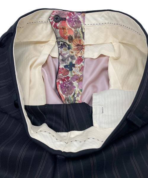 Savile Clifford（サヴィル・クリフォード）Savile Clifford (サヴィル・クリフォード) セットアップスーツ　ストライプ ダークグレー×ピンク サイズ:Ｍの古着・服飾アイテム