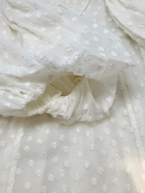 yori shirocon（ヨリ シロコン）yori shirocon (ヨリ シロコン) フローラドットブラウス ホワイト サイズ:38の古着・服飾アイテム