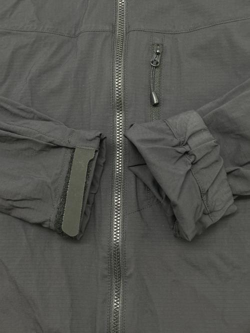 ARC'TERYX（アークテリクス）ARC'TERYX (アークテリクス) スコーミッシュフーディー ブラック サイズ:Ｍの古着・服飾アイテム