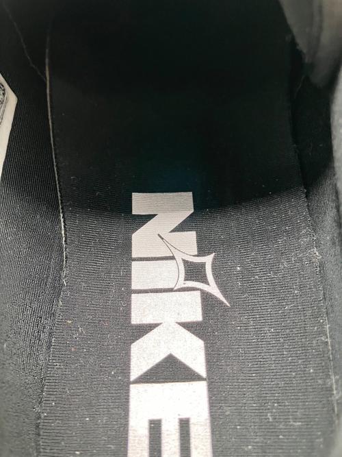 NIKE（ナイキ）NIKE (ナイキ) 	CORTEZ SE MTLC COOL GREY/BLACK-GUM DARK BROWN シルバー×ブラック サイズ:26.5の古着・服飾アイテム