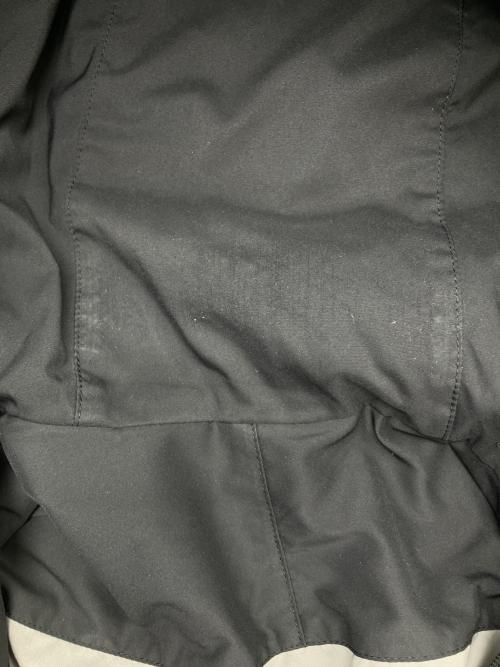 THE NORTH FACE（ザ ノース フェイス）THE NORTH FACE (ザ ノース フェイス) リバーシブルエニータイムインサレーテッドフーディ ブラック×ネイビー サイズ:不明の古着・服飾アイテム