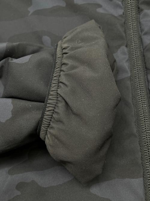 THE NORTH FACE（ザ ノース フェイス）THE NORTH FACE (ザ ノース フェイス) リバーシブルエニータイムインサレーテッドフーディ ブラック×ネイビー サイズ:不明の古着・服飾アイテム