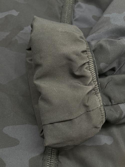 THE NORTH FACE（ザ ノース フェイス）THE NORTH FACE (ザ ノース フェイス) リバーシブルエニータイムインサレーテッドフーディ ブラック×ネイビー サイズ:不明の古着・服飾アイテム