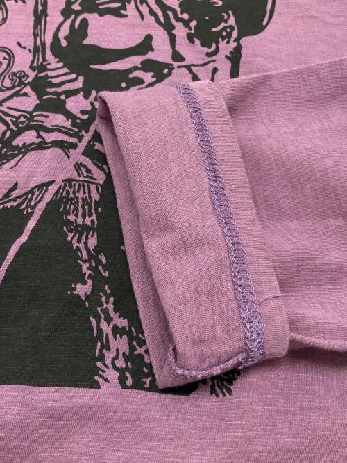 hysteric（ヒステリック）hysteric (ヒステリック) 長袖カットソー パープル×ブラック サイズ:FREEの古着・服飾アイテム