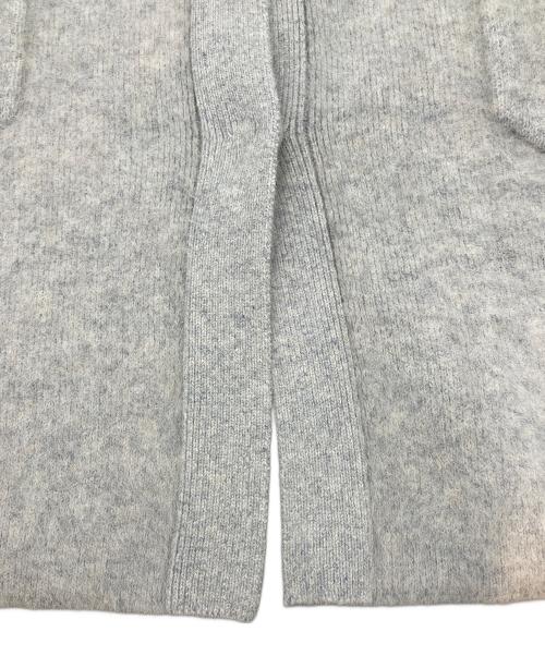 ETRE TOKYO（エトレトウキョウ）ETRE TOKYO (エトレトウキョウ) スリットニットポンチョ グレー サイズ:Ｆの古着・服飾アイテム