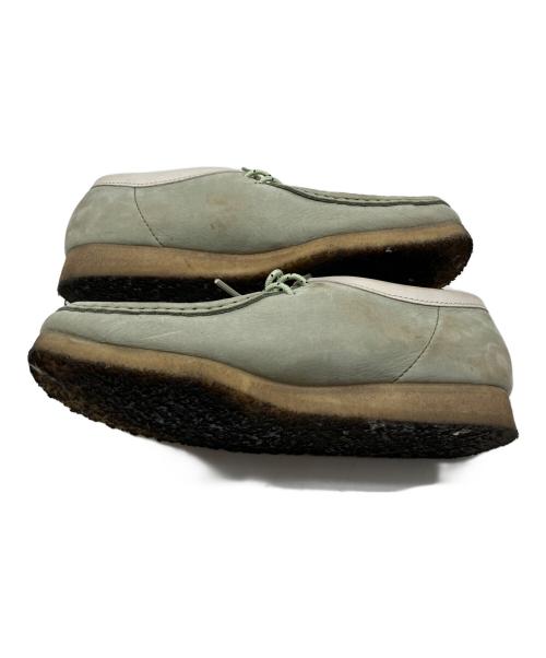 CLARKS（クラークス）CLARKS (クラークス) ワラビーシューズ ライトグリーン サイズ:26.5の古着・服飾アイテム