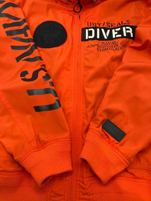 AVIREX（アヴィレックス）AVIREX (アヴィレックス) TYPE CWU JACKET オレンジ サイズ:XLの古着・服飾アイテム