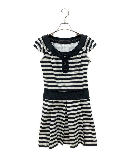 BURBERRY BLUE LABEL（バーバリー ブルー レーベル）BURBERRY BLUE LABEL (バーバリー ブルー レーベル) ノースリーブボーダーワンピース グレー×ホワイト サイズ:38の古着・服飾アイテム