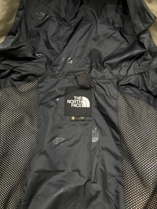 THE NORTH FACE（ザ ノース フェイス）THE NORTH FACE (ザ ノース フェイス) マウンテンライトジャケット　GORE-TEX カーキ×ブラック サイズ:Ｍの古着・服飾アイテム