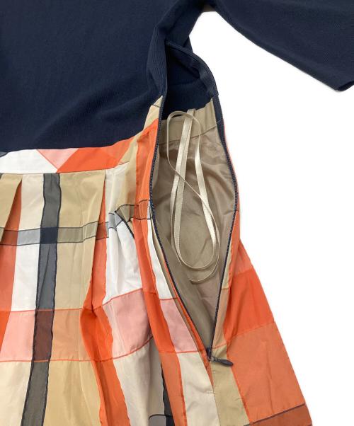BLUE LABEL CRESTBRIDGE（ブルーレーベルクレストブリッジ）BLUE LABEL CRESTBRIDGE (ブルーレーベルクレストブリッジ) 半袖ワンピース ネイビー サイズ:38の古着・服飾アイテム