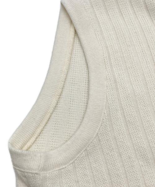 CHEMISE LACOSTE（シュミーズ ラコステ）CHEMISE LACOSTE (シュミーズ ラコステ) 70sニットベスト　古着 ホワイト サイズ:4の古着・服飾アイテム