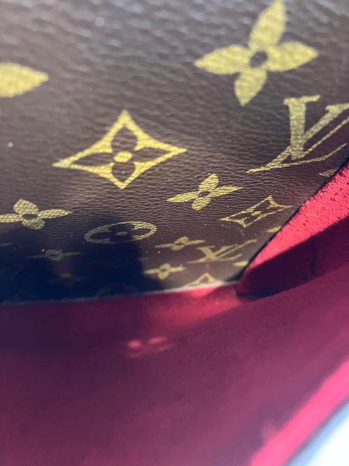 LOUIS VUITTON（ルイ ヴィトン）LOUIS VUITTON (ルイ ヴィトン) モノグラム 　ミュルティプリ シテの古着・服飾アイテム