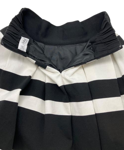 BRIGITTE BARDOT×JENNE（ブリジット バルド× ジェンヌ）BRIGITTE BARDOT×JENNE (ブリジット バルド× ジェンヌ) ボーダースカート ブラック×ホワイト サイズ:Ｍの古着・服飾アイテム