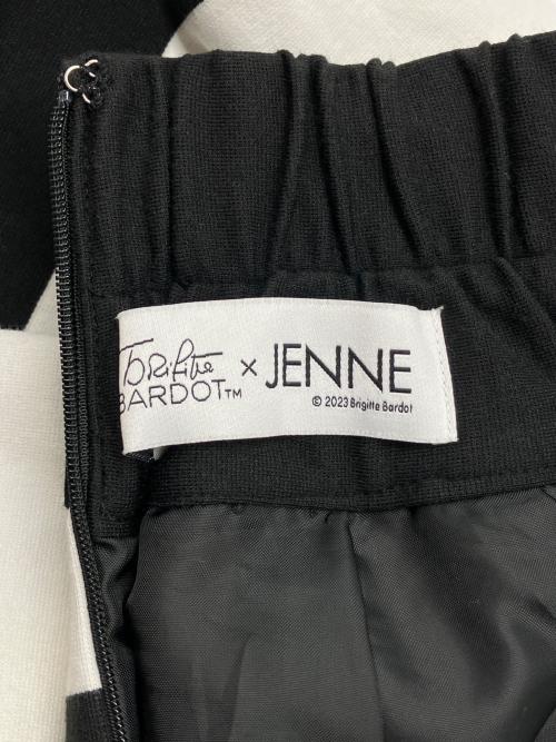 BRIGITTE BARDOT×JENNE（ブリジット バルド× ジェンヌ）BRIGITTE BARDOT×JENNE (ブリジット バルド× ジェンヌ) ボーダースカート ブラック×ホワイト サイズ:Ｍの古着・服飾アイテム