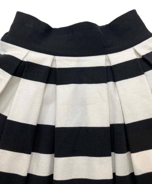 BRIGITTE BARDOT×JENNE（ブリジット バルド× ジェンヌ）BRIGITTE BARDOT×JENNE (ブリジット バルド× ジェンヌ) ボーダースカート ブラック×ホワイト サイズ:Ｍの古着・服飾アイテム