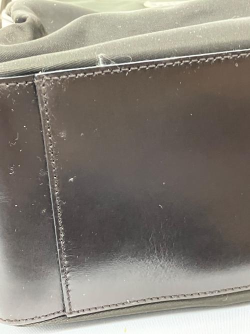 PRADA（プラダ）PRADA (プラダ) ナイロントートバッグ カーキの古着・服飾アイテム