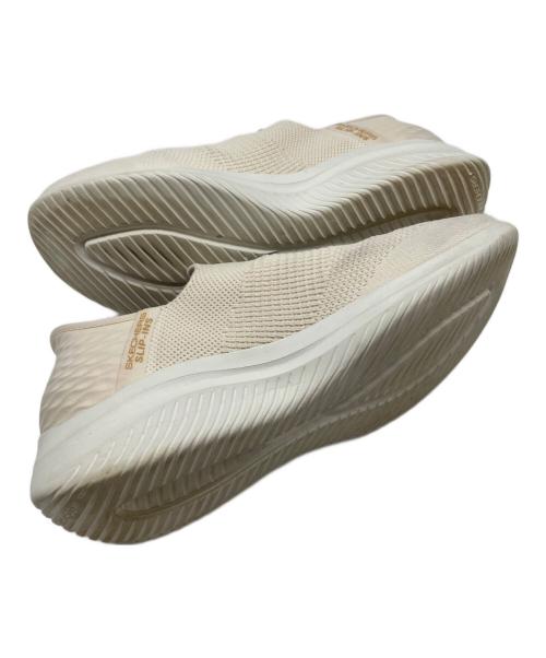 SKECHERS（スケッチャーズ）SKECHERS (スケッチャーズ) スリッポン ベージュ×ホワイト サイズ:SIZE 25.5cmの古着・服飾アイテム