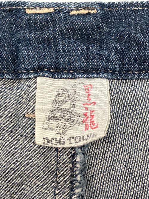 DOG TOWN（ドッグ タウン）DOG TOWN (ドッグ タウン) ダメージ加工デニムパンツ　黒龍 インディゴ サイズ:Lの古着・服飾アイテム