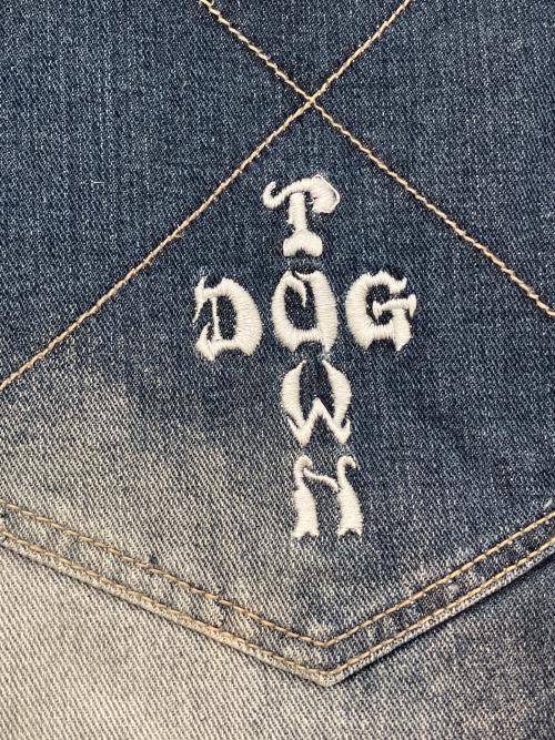 DOG TOWN（ドッグ タウン）DOG TOWN (ドッグ タウン) ダメージ加工デニムパンツ　黒龍 インディゴ サイズ:Lの古着・服飾アイテム