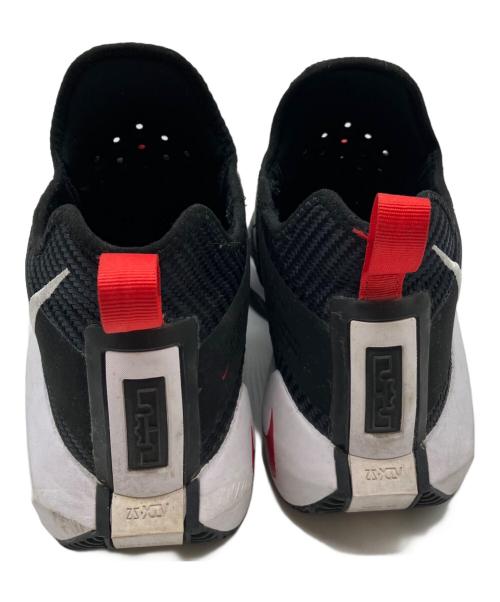 NIKE（ナイキ）NIKE (ナイキ) スニーカー ホワイト×ブラック サイズ:27の古着・服飾アイテム