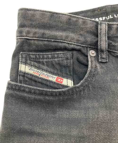 DIESEL（ディーゼル）DIESEL (ディーゼル) デニムパンツ　D-RISE ブラック サイズ:W26の古着・服飾アイテム