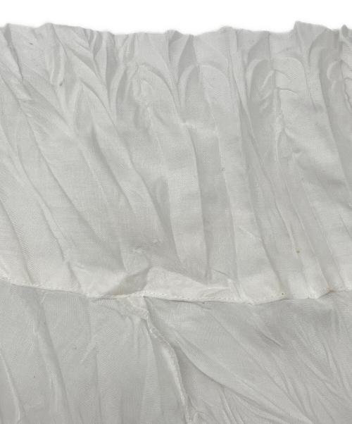 me ISSEY MIYAKE（ミーイッセイ ミヤケ）me ISSEY MIYAKE (ミーイッセイ ミヤケ) プリーツブラウス ホワイト サイズ:不明の古着・服飾アイテム
