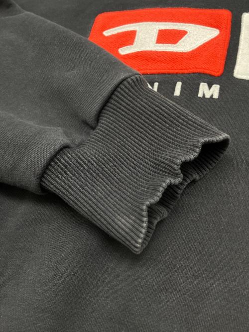 DIESEL（ディーゼル）DIESEL (ディーゼル) プルオーバーパーカー　ドメ・インポート ブラック サイズ:Ｍの古着・服飾アイテム