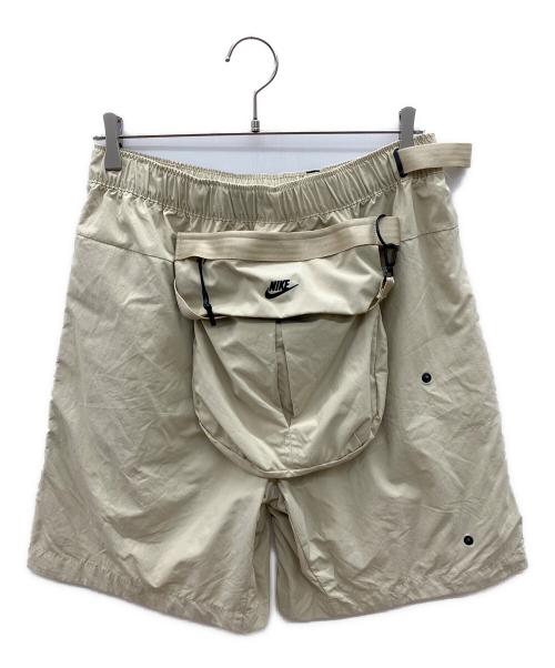 NIKE（ナイキ）NIKE (ナイキ) AS M NSW TP WVN UL CARGO SHORT　ストリート ベージュ サイズ:Lの古着・服飾アイテム