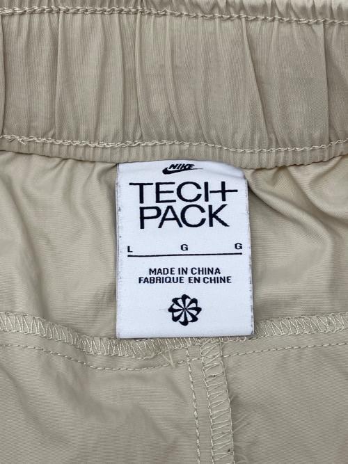 NIKE（ナイキ）NIKE (ナイキ) AS M NSW TP WVN UL CARGO SHORT　ストリート ベージュ サイズ:Lの古着・服飾アイテム