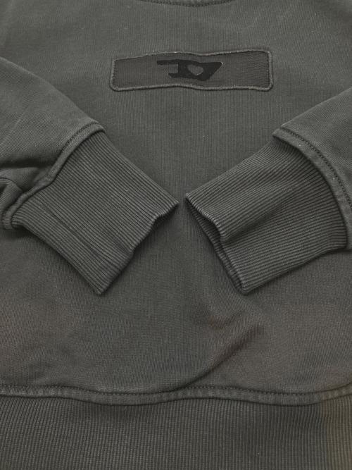 DIESEL（ディーゼル）DIESEL (ディーゼル) クルーネックスウェット デザイナーズインポート ブラック サイズ:Sの古着・服飾アイテム