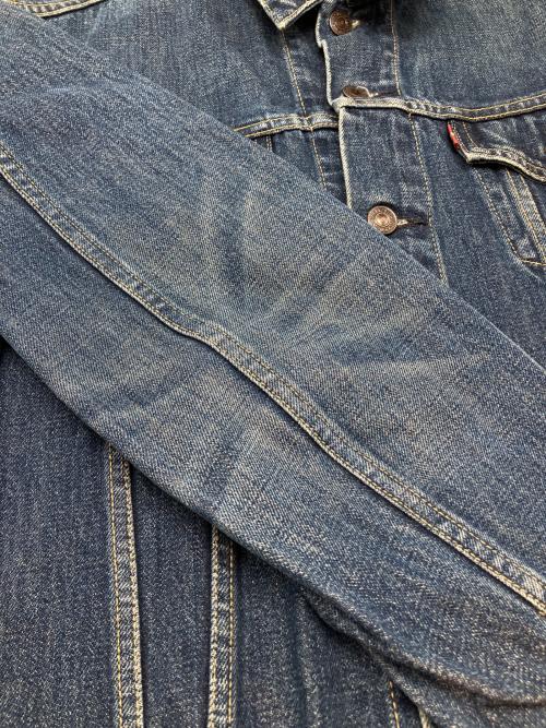LEVI'S（リーバイス）LEVI'S (リーバイス) デニムジャケット　ユーロモデル　ヴィンテージアメカジ インディゴ サイズ:XLの古着・服飾アイテム