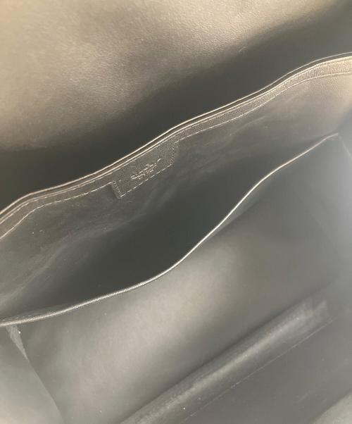 MCM（エムシーエム）MCM (エムシーエム) スタッズリュック ベージュの古着・服飾アイテム