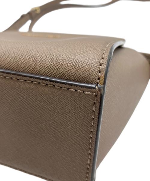 MICHAEL KORS（マイケル・コース）MICHAEL KORS (マイケル・コース) ショルダーバッグ ベージュの古着・服飾アイテム