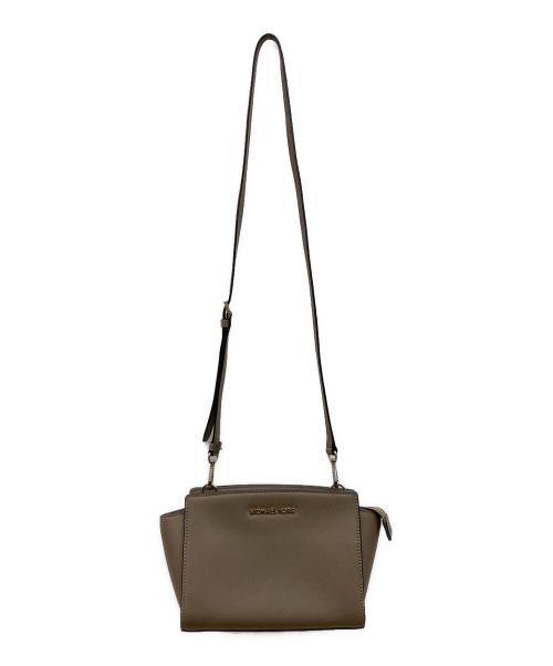 MICHAEL KORS（マイケル・コース）MICHAEL KORS (マイケル・コース) ショルダーバッグ ベージュの古着・服飾アイテム