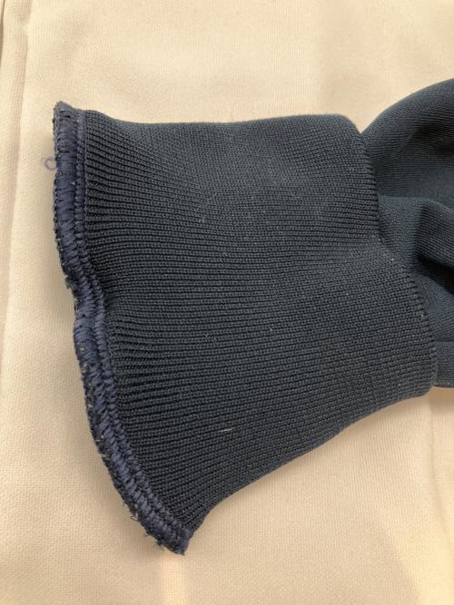 adidas（アディダス）adidas (アディダス) 00sトラックジャケット　2005年12月製　古着 ホワイト×ネイビー サイズ:Ｍの古着・服飾アイテム