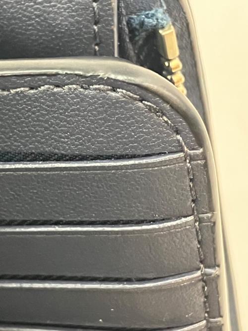 COACH（コーチ）COACH (コーチ) 2つ折り財布 ネイビーの古着・服飾アイテム