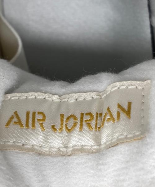 NIKE（ナイキ）NIKE (ナイキ) スニーカー　NIKE　Women's Air Jordan 4 Retro（ウィメンズ　エアジョーダン　フォー　レトロ） ホワイト サイズ:23.5㎝の古着・服飾アイテム