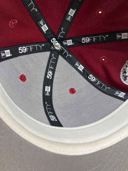New Era（ニューエラ）New Era (ニューエラ) 59FIFTY キャップ レッド×グリーン サイズ:7 1/8の古着・服飾アイテム