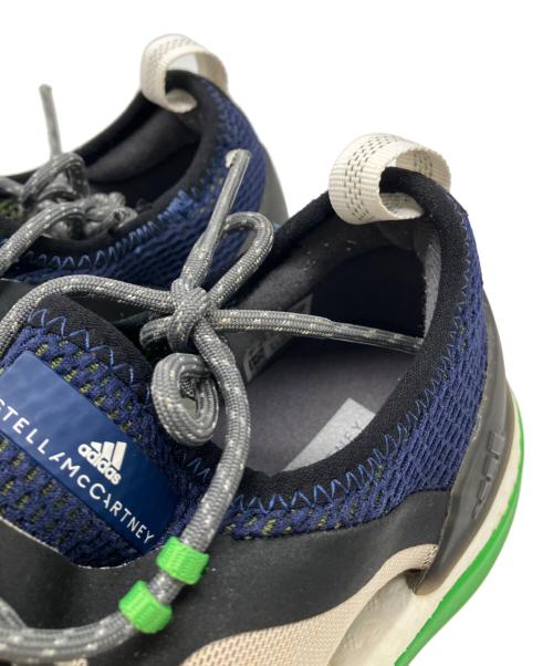 adidas（アディダス）adidas (アディダス) STELLA McCARTNEY (ステラマッカートニー) PUREBOOST X TR 3.0 ベージュ×ブラック×グリーン サイズ:24の古着・服飾アイテム