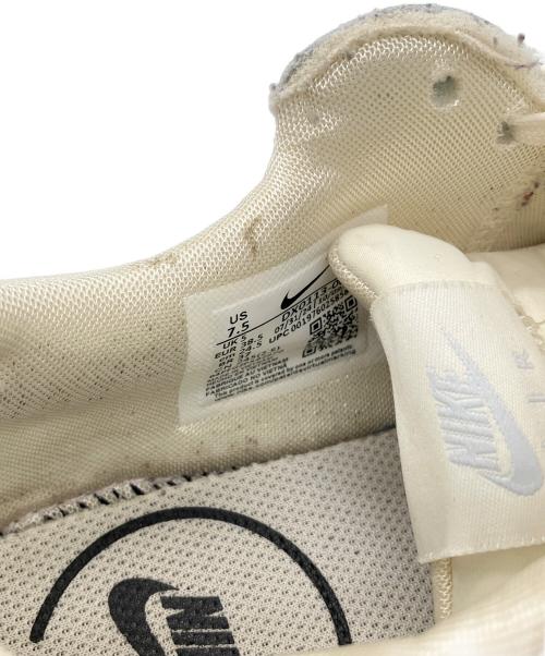 NIKE（ナイキ）NIKE (ナイキ) スニーカー　Air Max Excee 