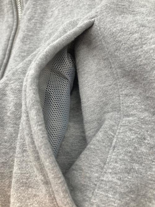 FRED PERRY（フレッドペリー）FRED PERRY (フレッドペリー) スウェットジャケット ライトグレー サイズ:Ｍの古着・服飾アイテム