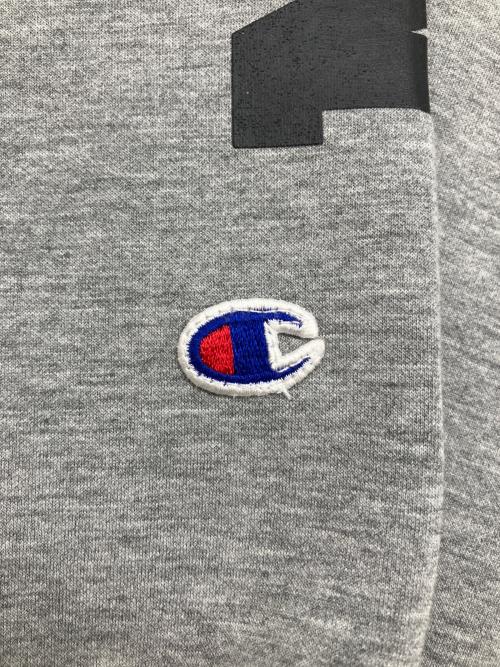 Champion（チャンピオン）Champion (チャンピオン) スウェット グレー×ブラック サイズ:Lの古着・服飾アイテム