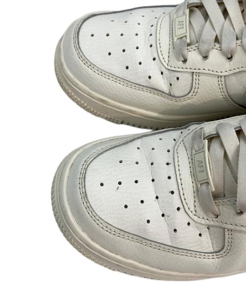 NIKE（ナイキ）NIKE (ナイキ) AIR FORCE 1 '07 ホワイト×パープル サイズ:24の古着・服飾アイテム